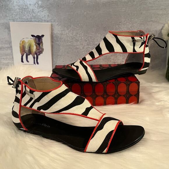 NEW Calvin Klein Searra 2 Fabric and Leather Striped Toggle Sandals Size 5 NWOT - Picture 14 of 15